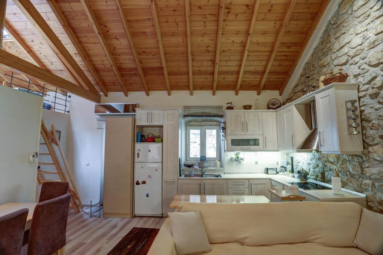 Luminous 2Bd Stone Apt In The Alleys Of Corfu Town Exterior photo
